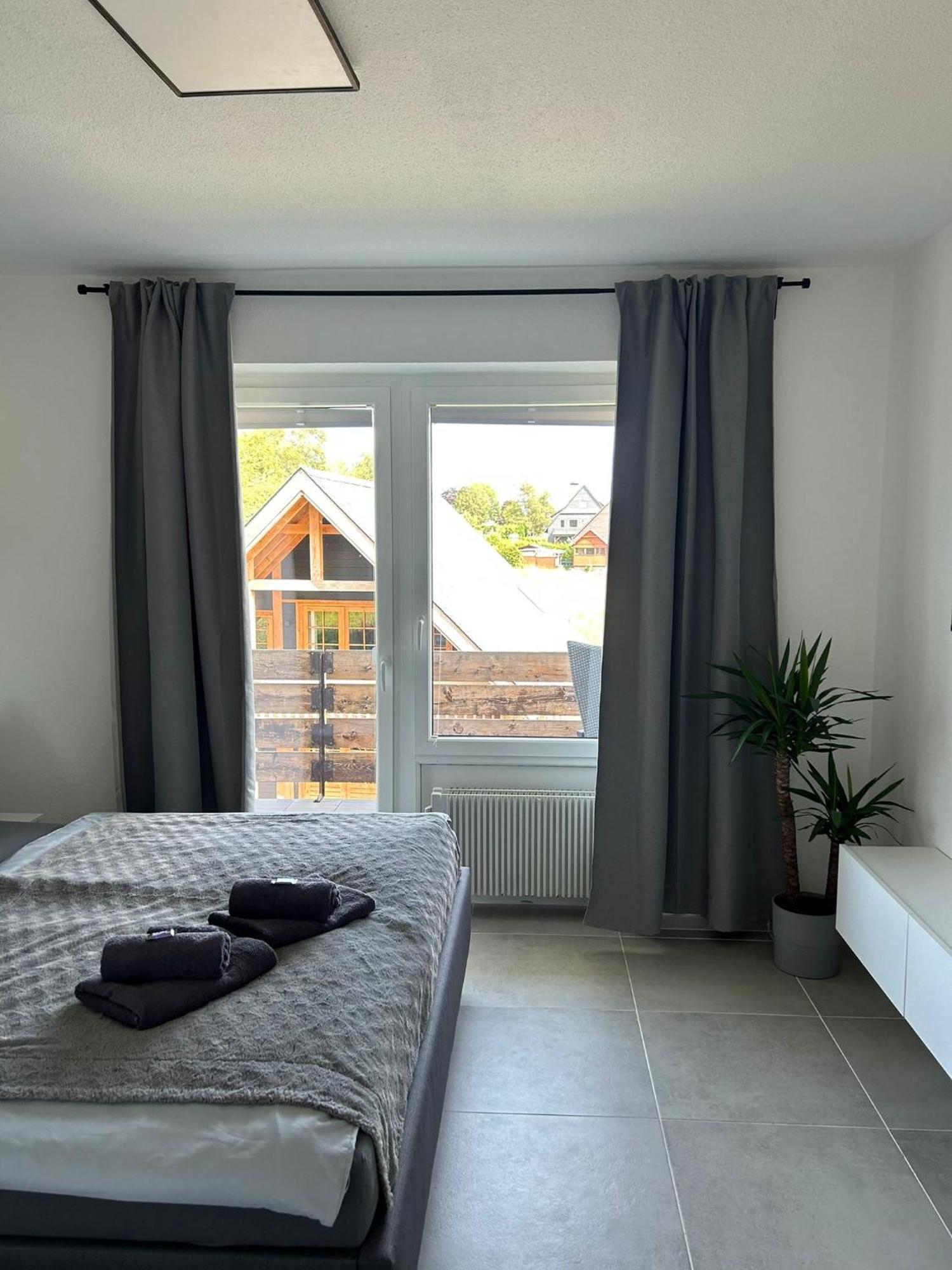 Ferienwohnung Menges Medebach Bagian luar foto